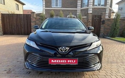 Toyota Camry, 2019 год, 2 499 000 рублей, 1 фотография