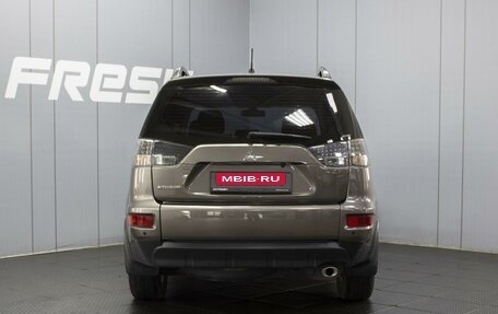Mitsubishi Outlander III рестайлинг 3, 2011 год, 1 355 000 рублей, 4 фотография
