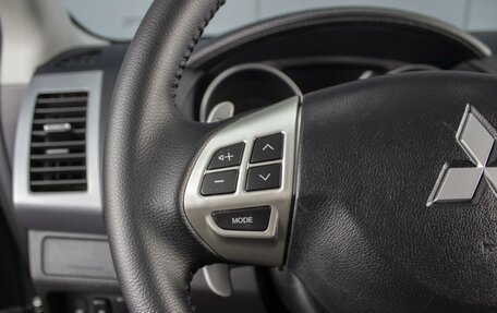 Mitsubishi Outlander III рестайлинг 3, 2011 год, 1 355 000 рублей, 16 фотография