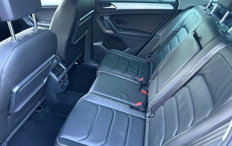 Volkswagen Tiguan II, 2017 год, 3 200 000 рублей, 8 фотография