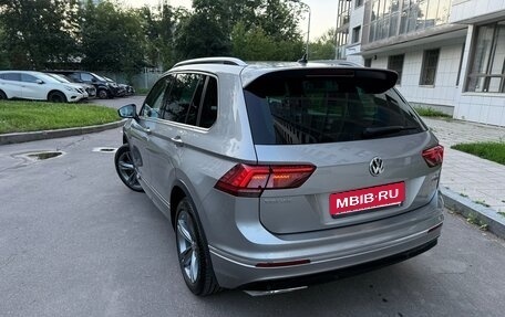 Volkswagen Tiguan II, 2017 год, 3 200 000 рублей, 3 фотография