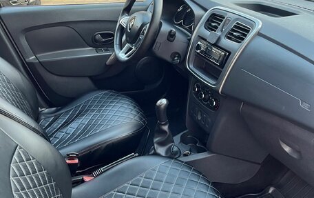 Renault Logan II, 2019 год, 595 000 рублей, 7 фотография