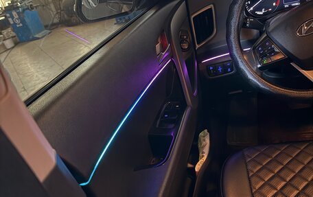 Hyundai Creta I рестайлинг, 2018 год, 1 800 000 рублей, 5 фотография