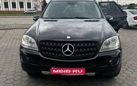 Mercedes-Benz M-Класс, 2005 год, 1 150 000 рублей, 2 фотография