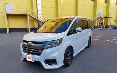 Honda Stepwgn IV, 2020 год, 2 950 000 рублей, 3 фотография