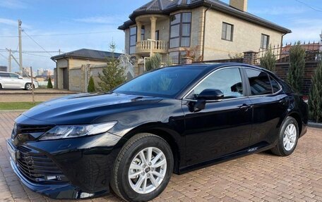 Toyota Camry, 2019 год, 2 499 000 рублей, 3 фотография