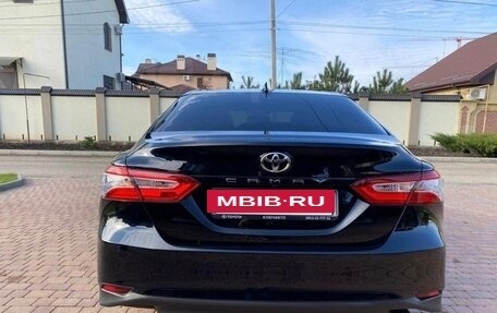 Toyota Camry, 2019 год, 2 499 000 рублей, 4 фотография