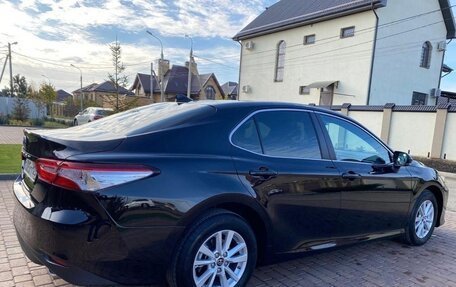 Toyota Camry, 2019 год, 2 499 000 рублей, 6 фотография
