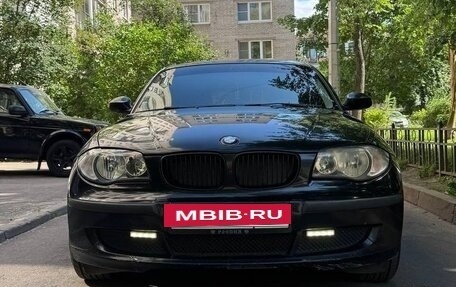BMW 1 серия, 2009 год, 740 000 рублей, 4 фотография