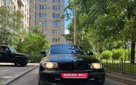 BMW 1 серия, 2009 год, 740 000 рублей, 5 фотография