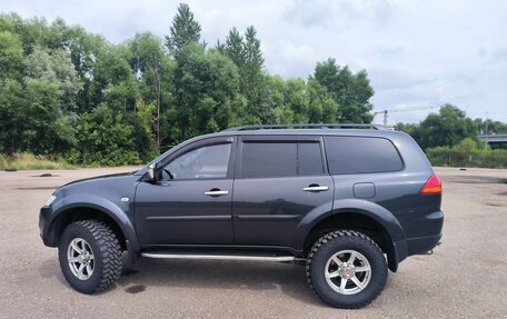 Mitsubishi Pajero Sport II рестайлинг, 2012 год, 1 950 000 рублей, 3 фотография