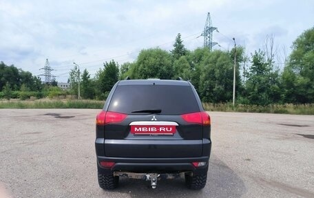 Mitsubishi Pajero Sport II рестайлинг, 2012 год, 1 950 000 рублей, 4 фотография