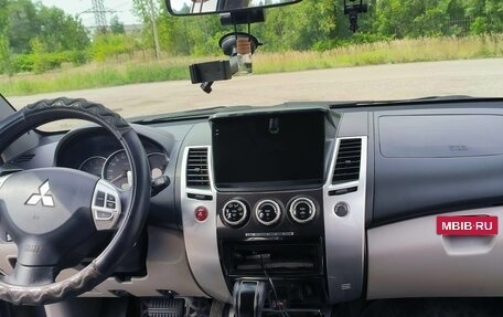 Mitsubishi Pajero Sport II рестайлинг, 2012 год, 1 950 000 рублей, 17 фотография