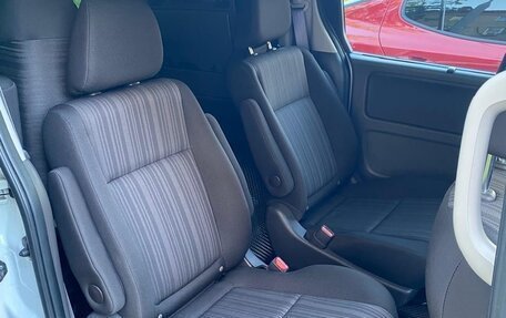 Honda Freed II, 2017 год, 1 400 000 рублей, 7 фотография