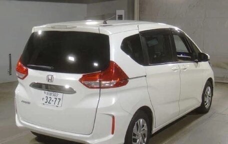Honda Freed II, 2017 год, 1 400 000 рублей, 14 фотография