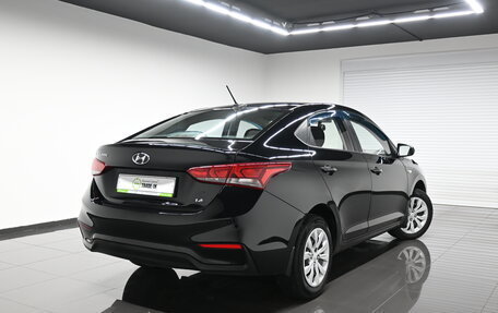 Hyundai Solaris II рестайлинг, 2017 год, 995 000 рублей, 2 фотография