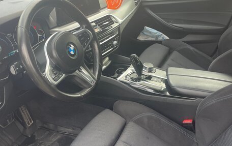 BMW 5 серия, 2017 год, 2 900 000 рублей, 12 фотография