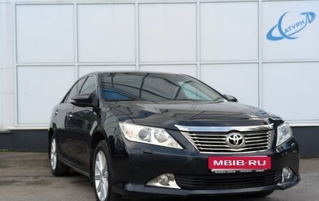 Toyota Camry, 2013 год, 1 800 000 рублей, 3 фотография