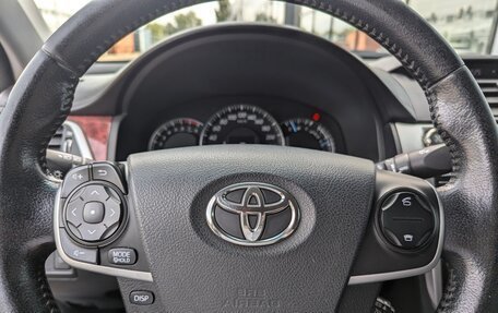 Toyota Camry, 2013 год, 1 800 000 рублей, 20 фотография