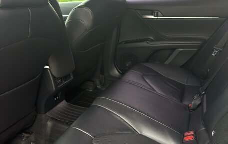 Toyota Camry, 2020 год, 3 000 000 рублей, 7 фотография