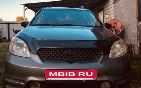 Toyota Matrix, 2002 год, 490 000 рублей, 2 фотография
