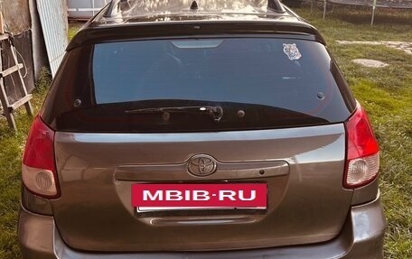 Toyota Matrix, 2002 год, 490 000 рублей, 4 фотография