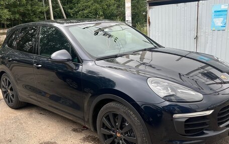 Porsche Cayenne III, 2015 год, 5 550 000 рублей, 2 фотография