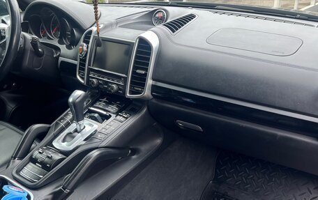Porsche Cayenne III, 2015 год, 5 550 000 рублей, 10 фотография