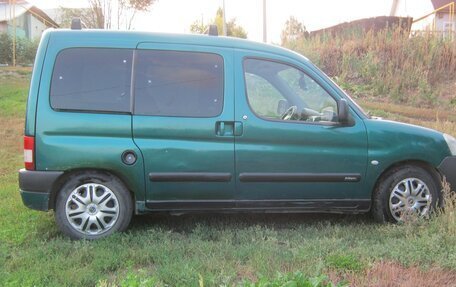 Citroen Berlingo II рестайлинг, 2003 год, 200 000 рублей, 3 фотография