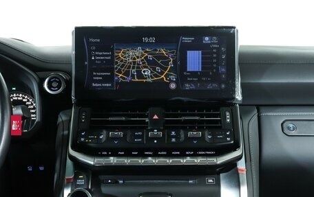 Toyota Land Cruiser, 2023 год, 11 000 000 рублей, 13 фотография