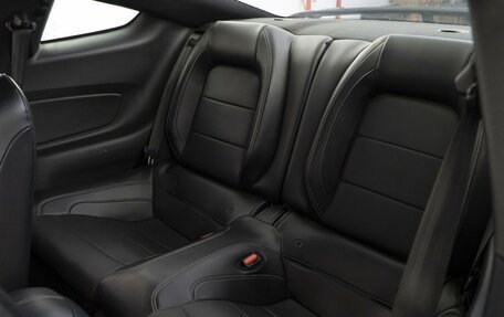 Ford Mustang VI рестайлинг, 2021 год, 3 790 500 рублей, 9 фотография