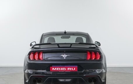 Ford Mustang VI рестайлинг, 2021 год, 3 790 500 рублей, 4 фотография