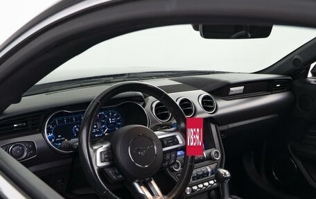 Ford Mustang VI рестайлинг, 2021 год, 3 790 500 рублей, 6 фотография