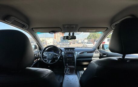 Toyota Camry, 2015 год, 1 900 000 рублей, 9 фотография