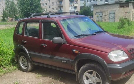Chevrolet Niva I рестайлинг, 2003 год, 245 000 рублей, 3 фотография