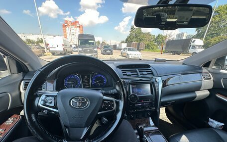 Toyota Camry, 2015 год, 1 900 000 рублей, 12 фотография