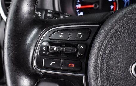 KIA Sportage IV рестайлинг, 2018 год, 2 199 000 рублей, 15 фотография