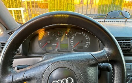 Audi A4, 1999 год, 320 000 рублей, 9 фотография