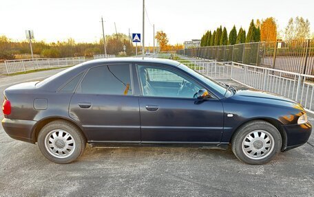 Audi A4, 1999 год, 320 000 рублей, 5 фотография