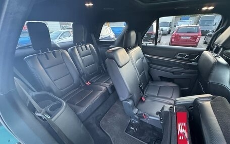 Ford Explorer VI, 2019 год, 3 300 000 рублей, 13 фотография