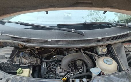 Volkswagen Caravelle T5, 2013 год, 1 900 000 рублей, 7 фотография