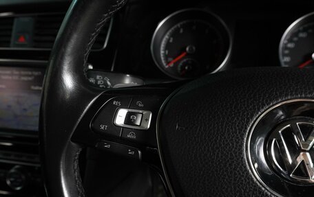 Volkswagen Golf VII, 2014 год, 999 000 рублей, 22 фотография