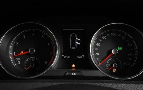 Volkswagen Golf VII, 2014 год, 999 000 рублей, 24 фотография