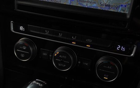 Volkswagen Golf VII, 2014 год, 999 000 рублей, 19 фотография