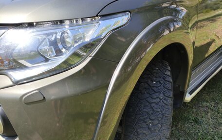 Mitsubishi L200 IV рестайлинг, 2017 год, 3 350 000 рублей, 2 фотография