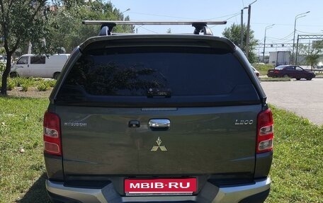 Mitsubishi L200 IV рестайлинг, 2017 год, 3 350 000 рублей, 10 фотография