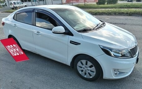 KIA Rio III рестайлинг, 2013 год, 750 000 рублей, 2 фотография
