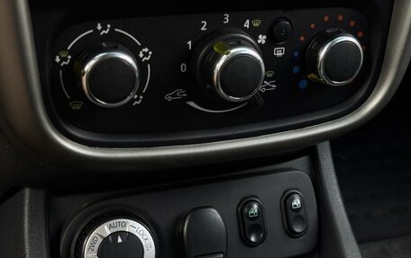 Renault Duster I рестайлинг, 2014 год, 899 000 рублей, 14 фотография