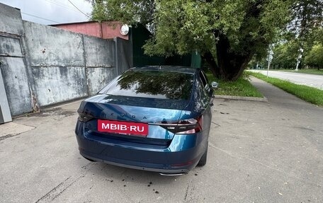 Skoda Superb III рестайлинг, 2020 год, 4 050 000 рублей, 4 фотография