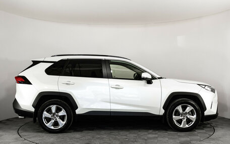 Toyota RAV4, 2019 год, 3 199 000 рублей, 6 фотография